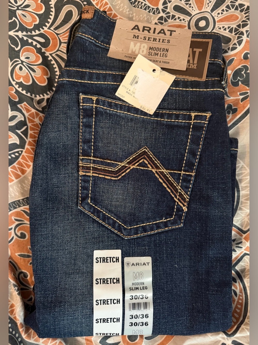 MWT mens Ariat  M8 Modern Slim Leg Jeans in Dark Denim SIZE 30x36